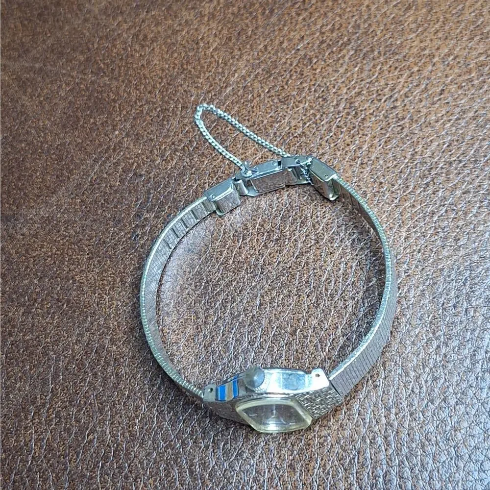 ​RARE VTG Seiko Watch Women 11-3860 WGP Blue Dial Mechanical Mesh Chain RUNS EUC